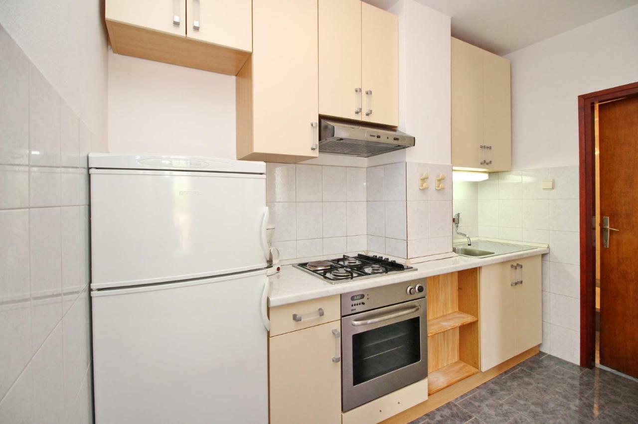 Apartments Alex Башка Экстерьер фото